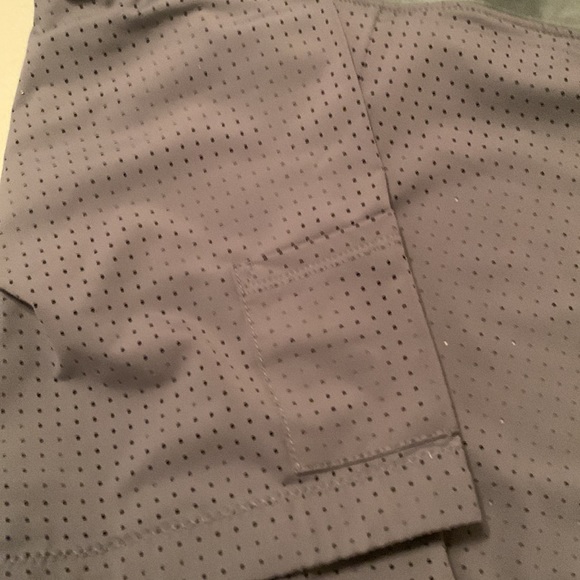 Kinona Mesh shorts with a pocket on right leg, 2 white,2 gray $15 each - Picture 6 of 7